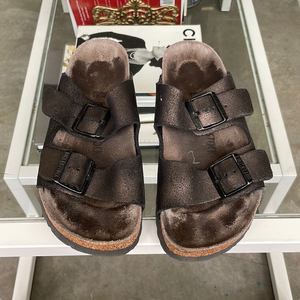 Woman’s sandals
